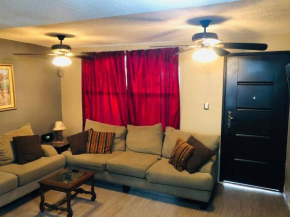 CASA ENTERA CERCA DE PRINCIPALES VIAS EN TIJUANA